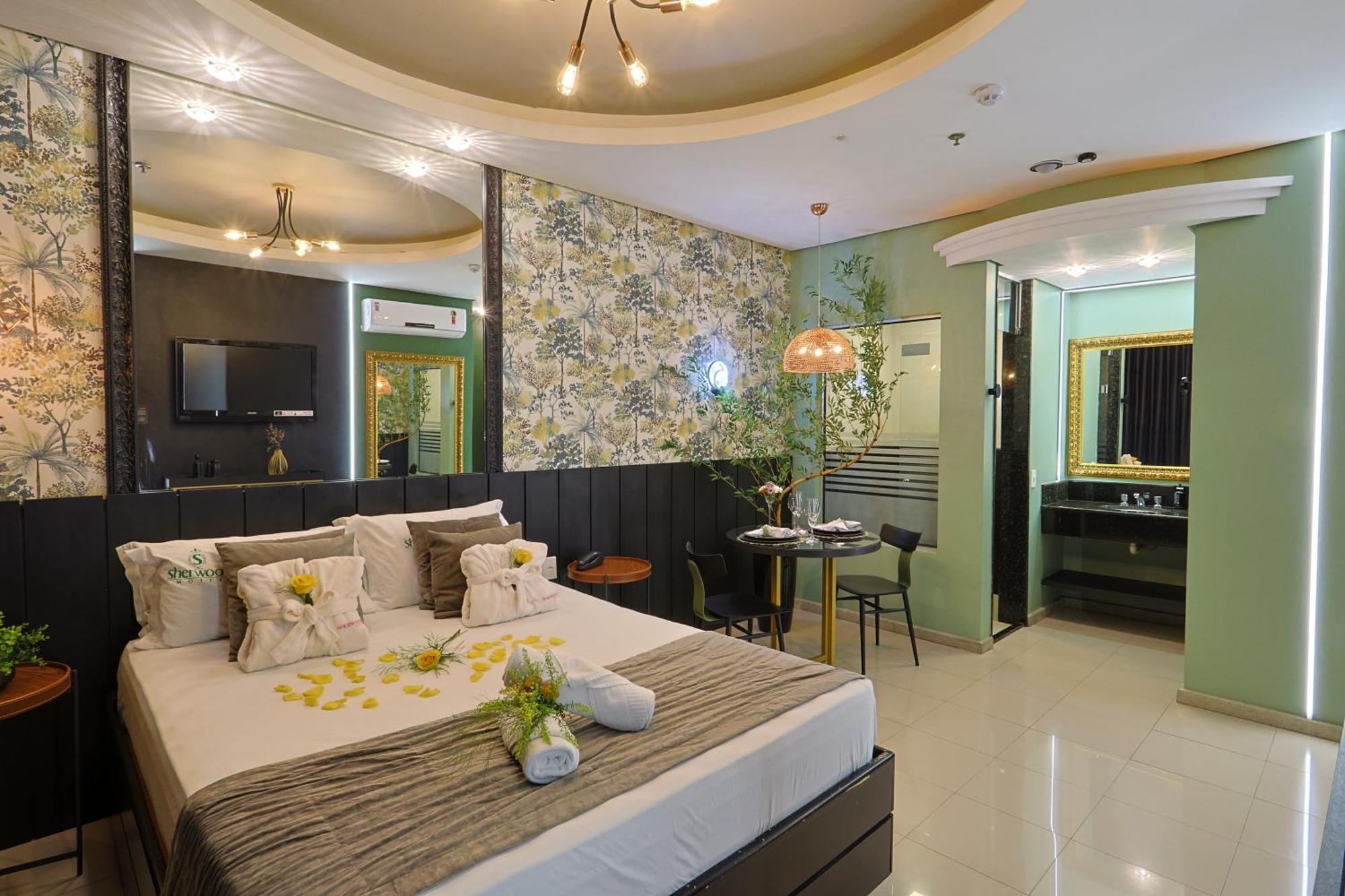 Hotel do amor Sherwood *